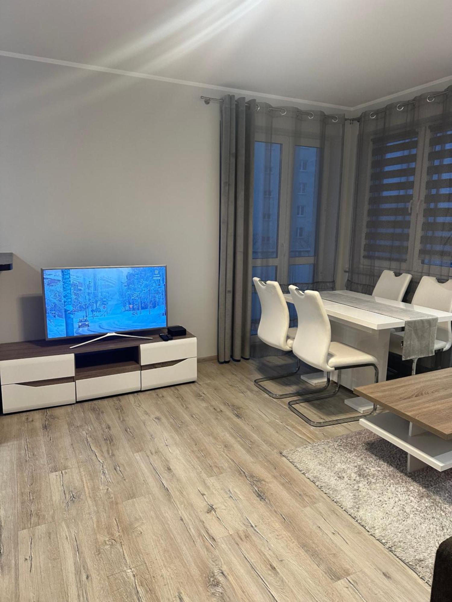 Apartament Gorczyn 18 Hgs Home 乔左维尔考普尔斯基 外观 照片